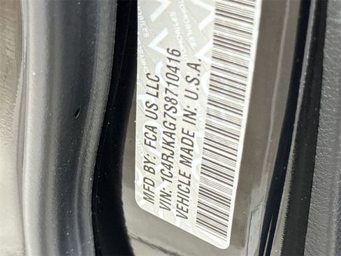 New 2025 Jeep Grand Cherokee L Laredo w/ Luxury Tech Group I image 27