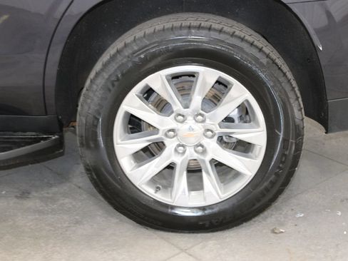 Used 2025 Chevrolet Tahoe Premier RWD image 59