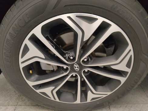Used 2019 Hyundai Santa Fe Limited FWD image 31