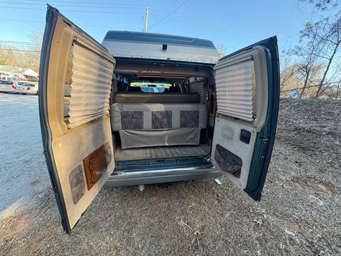 Used 1995 Ford E-150 and Econoline 150 image 19