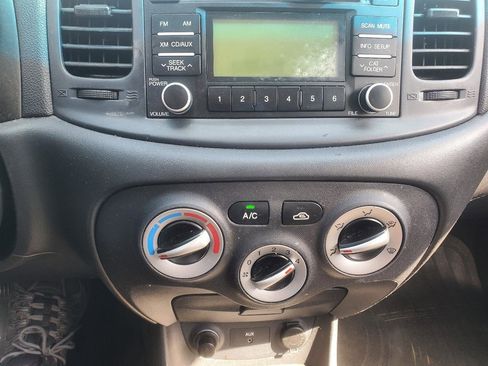 Used 2009 Hyundai Accent GS w/ Popular Equipment Pkg 2 image 18