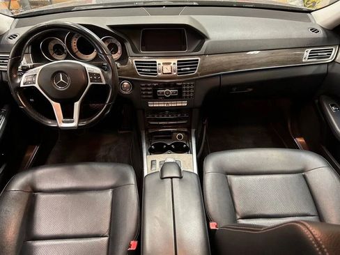 Used 2014 Mercedes-Benz E 350 Sedan image 16