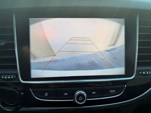 Used 2018 Buick Encore Preferred image 16