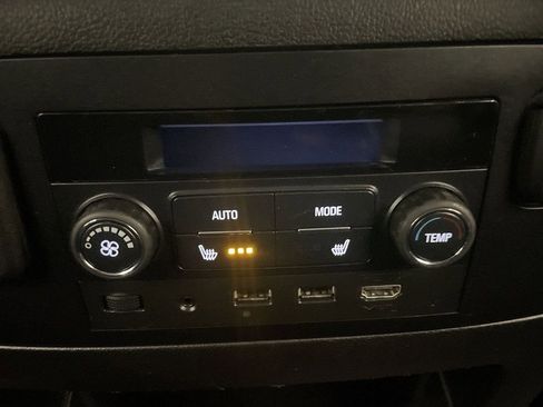 Used 2019 GMC Yukon Denali w/ Open Road Package image 16