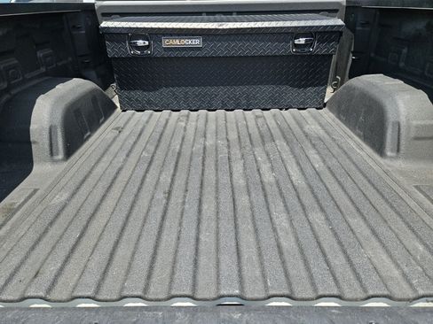 Used 2022 Chevrolet Silverado 1500 LT w/ Safety Package RWD image 32