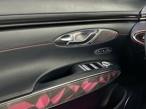 Used 2024 Genesis GV70 3.5T Sport w/ Sport Advanced Package image 14