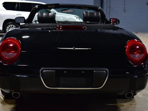 Used 2002 Ford Thunderbird image 11