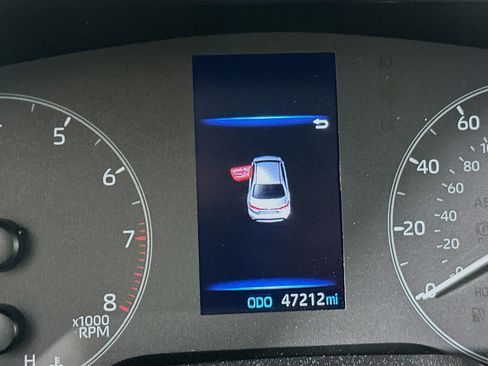 Used 2024 Toyota Corolla LE image 18