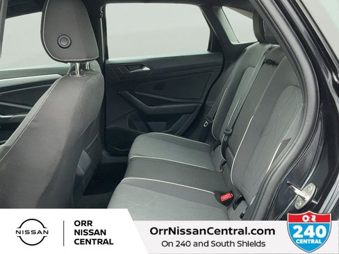 Used 2025 Volkswagen Jetta Sport FWD image 13