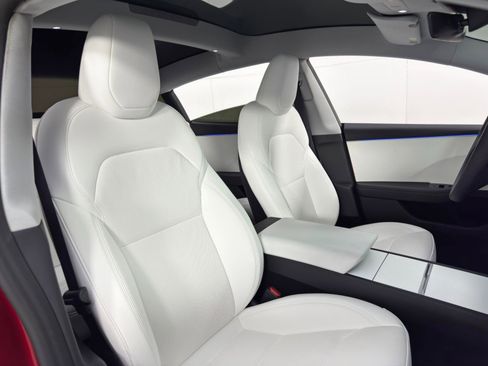 Used 2024 Tesla Model 3 Long Range image 41