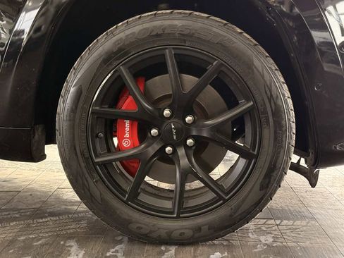 Used 2020 Jeep Grand Cherokee SRT image 40