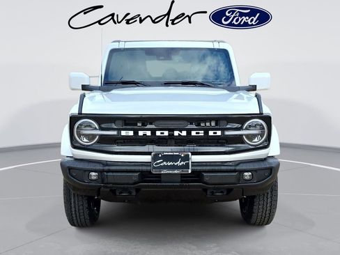 New 2026 Ford Bronco Outer Banks image 39