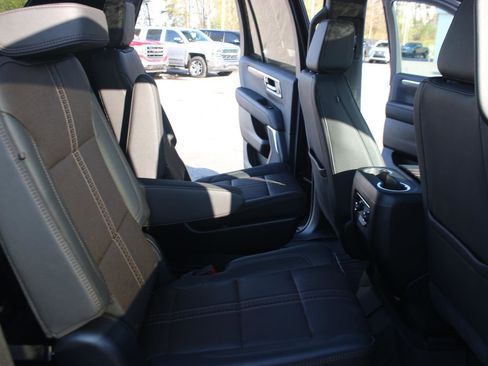 Used 2025 Chevrolet Tahoe High Country w/ Sun And Tow Package AWD/4WD image 38