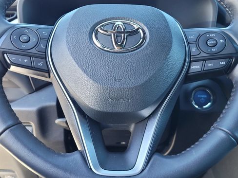 Used 2022 Toyota RAV4 XSE AWD/4WD image 32