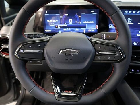 New 2026 Chevrolet Equinox EV RS image 22