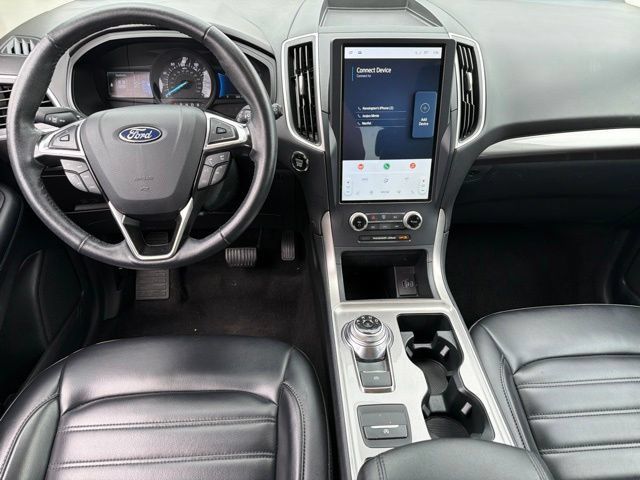 Used 2024 Ford Edge SEL AWD/4WD image 17