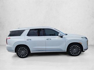 Used 2023 Hyundai Palisade Calligraphy AWD/4WD video 3