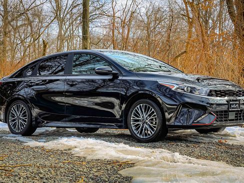 Certified 2023 Kia Forte GT-Line w/ GT-Line Technology Package image 19