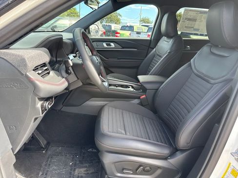 New 2026 Ford Explorer ST-Line image 20