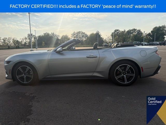 Used 2025 Ford Mustang Premium RWD image 21