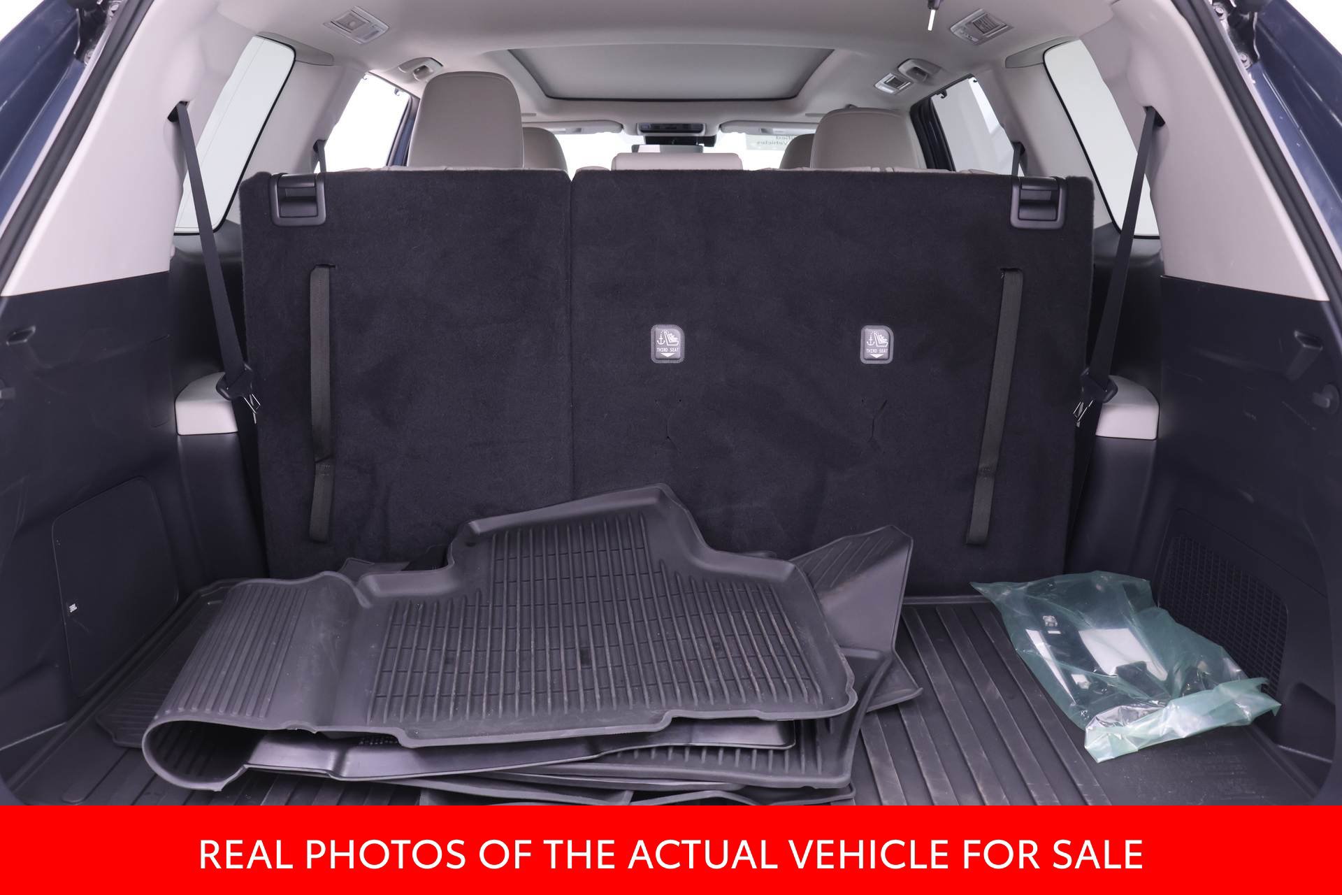 Used 2024 Toyota Grand Highlander AWD image 13