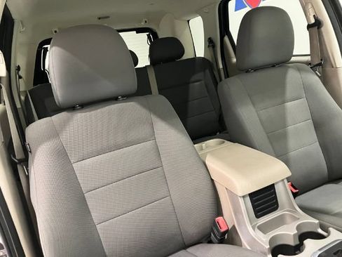 Used 2009 Ford Escape Limited AWD/4WD image 44