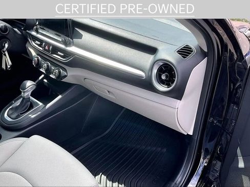 Used 2022 Kia Forte LXS image 15