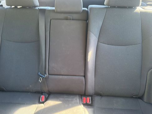 Used 2020 Toyota RAV4 LE AWD/4WD image 19
