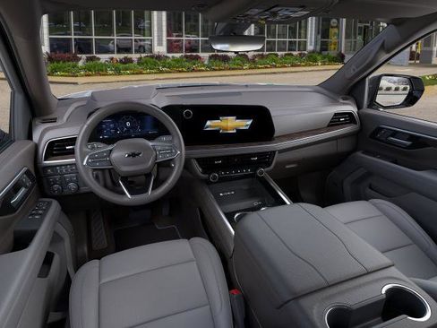 New 2026 Chevrolet Suburban Z71 AWD/4WD image 39