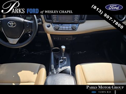 Used 2015 Toyota RAV4 Limited FWD image 13