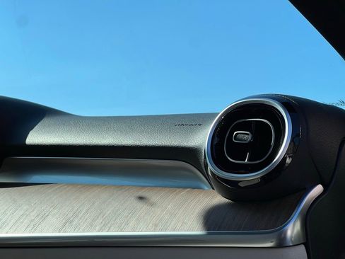 Certified 2023 Mercedes-Benz C 300 4MATIC Sedan image 20