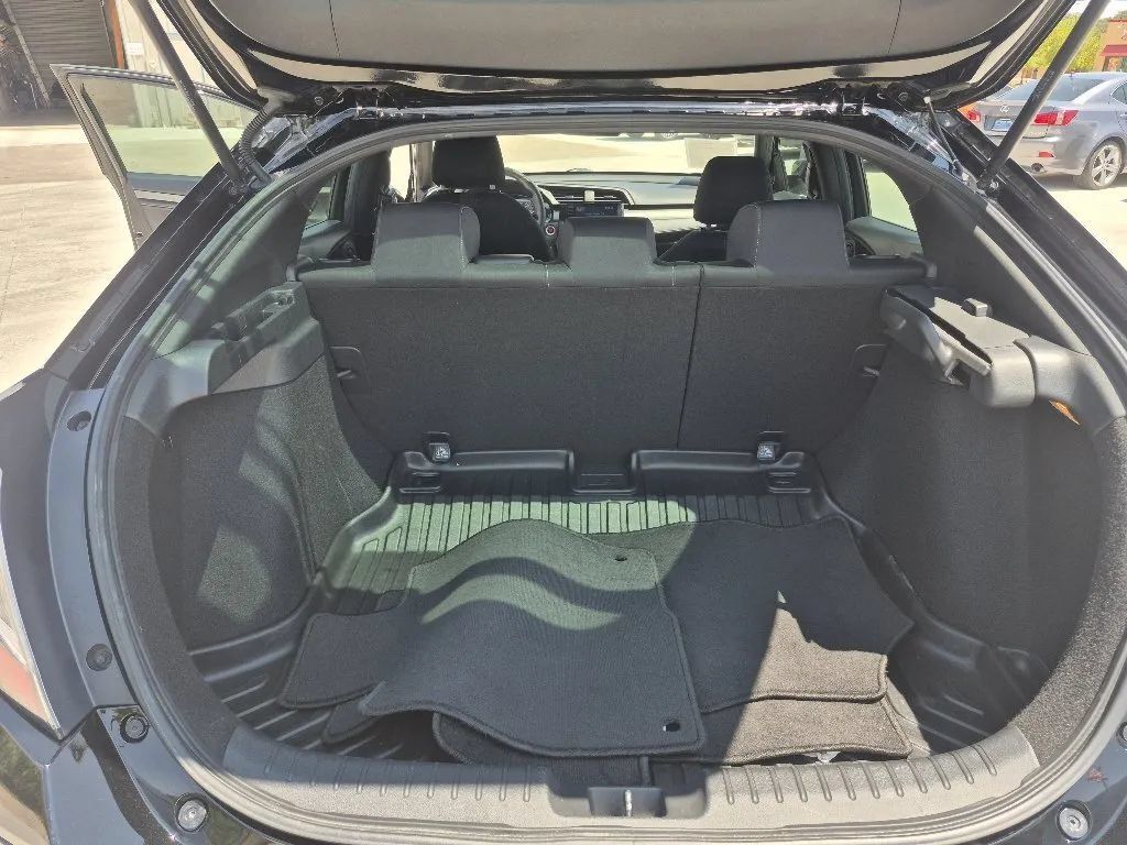 Used 2019 Honda Civic EX image 22