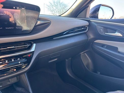 Used 2024 Buick Envista Avenir image 24