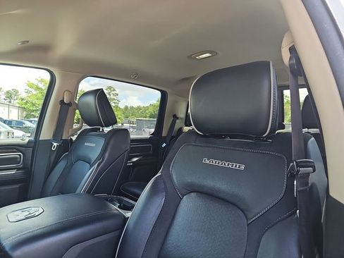 Used 2020 RAM 1500 Laramie AWD/4WD image 14