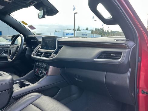 Used 2023 Chevrolet Suburban High Country image 26