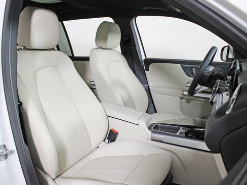 Certified 2024 Mercedes-Benz EQB 350 4MATIC SUV image 33