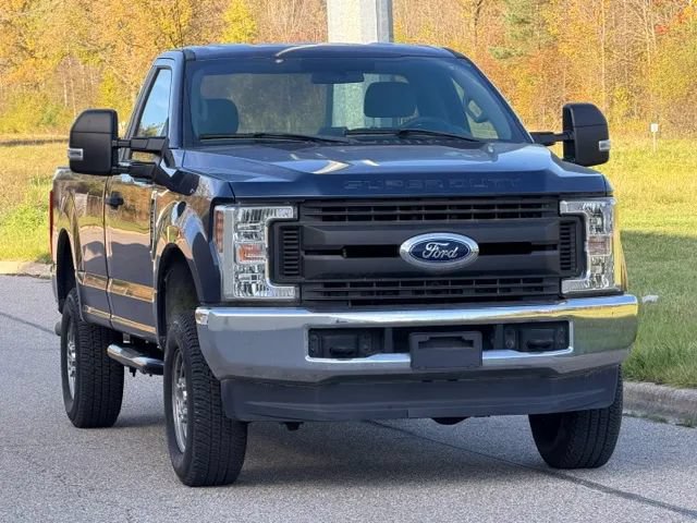 Used 2019 Ford F250 XL w/ XL Value Package AWD/4WD image 4