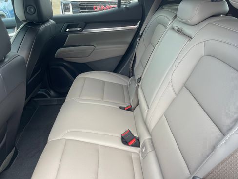 New 2026 GMC Terrain Elevation w/ Elevation Premium Package image 15