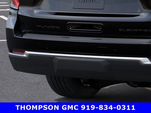New 2026 GMC Yukon XL Elevation w/ LPO, Elevation Black Package image 14
