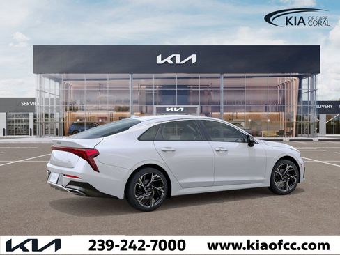New 2026 Kia K5 GT-Line image 6