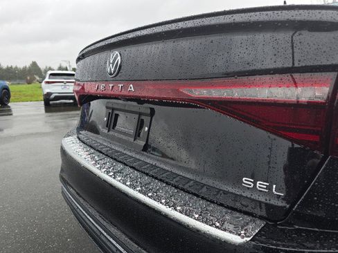 New 2026 Volkswagen Jetta SEL image 17