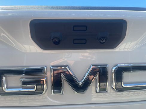 Used 2026 GMC Sierra 2500 Denali Ultimate AWD/4WD image 29