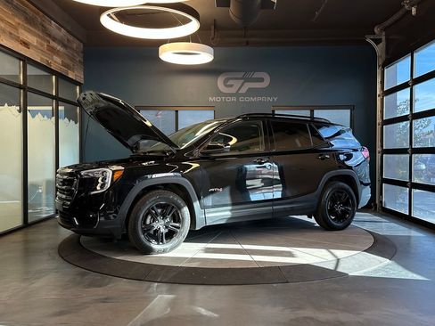 Used 2022 GMC Terrain AT4 w/ Tech Package AWD/4WD image 25