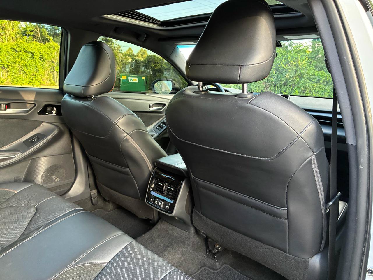 Used 2019 Toyota Avalon Touring FWD image 20