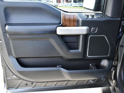 Used 2018 Ford F150 Lariat w/ Equipment Group 502A Luxury AWD/4WD image 35