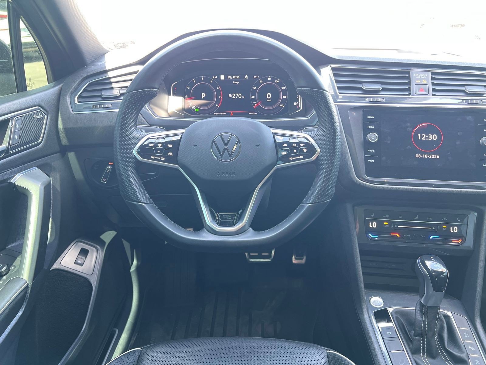 Used 2022 Volkswagen Tiguan SEL R-Line AWD/4WD image 14