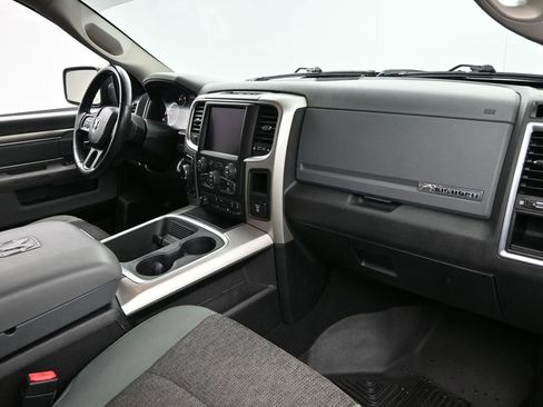 Used 2018 RAM 1500 Big Horn image 31
