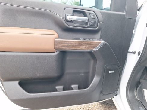 Certified 2023 Chevrolet Silverado 2500 High Country w/ Z71 Off-Road Package image 43