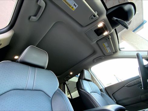 Used 2023 Honda Pilot Elite image 13