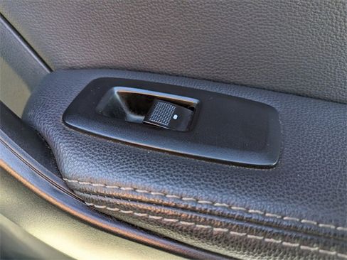 Used 2022 Ford Ranger Lariat w/ Tremor Off-Road Package image 30